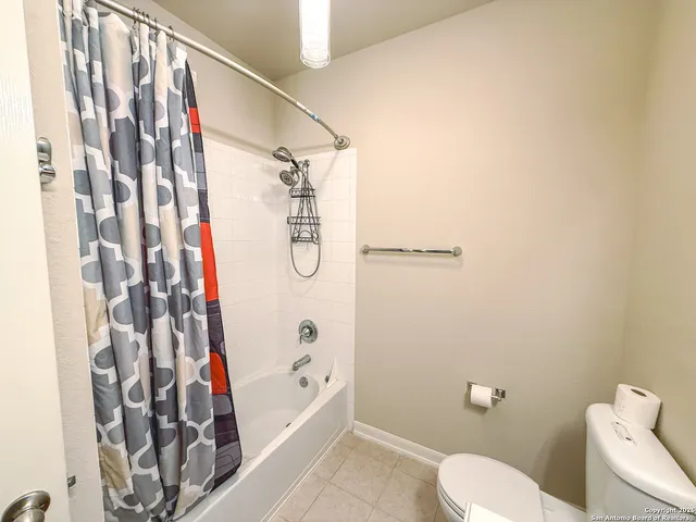 $305,000 | 5423 Southern Oaks, San Antonio, TX 78261