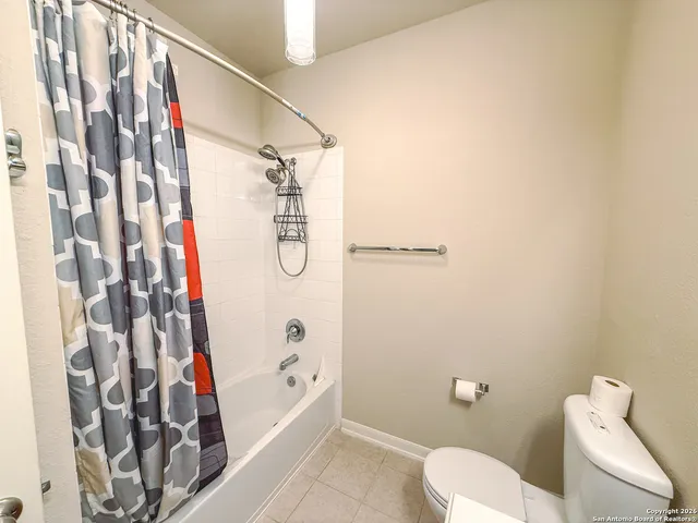 $305,000 | 5423 Southern Oaks, San Antonio, TX 78261