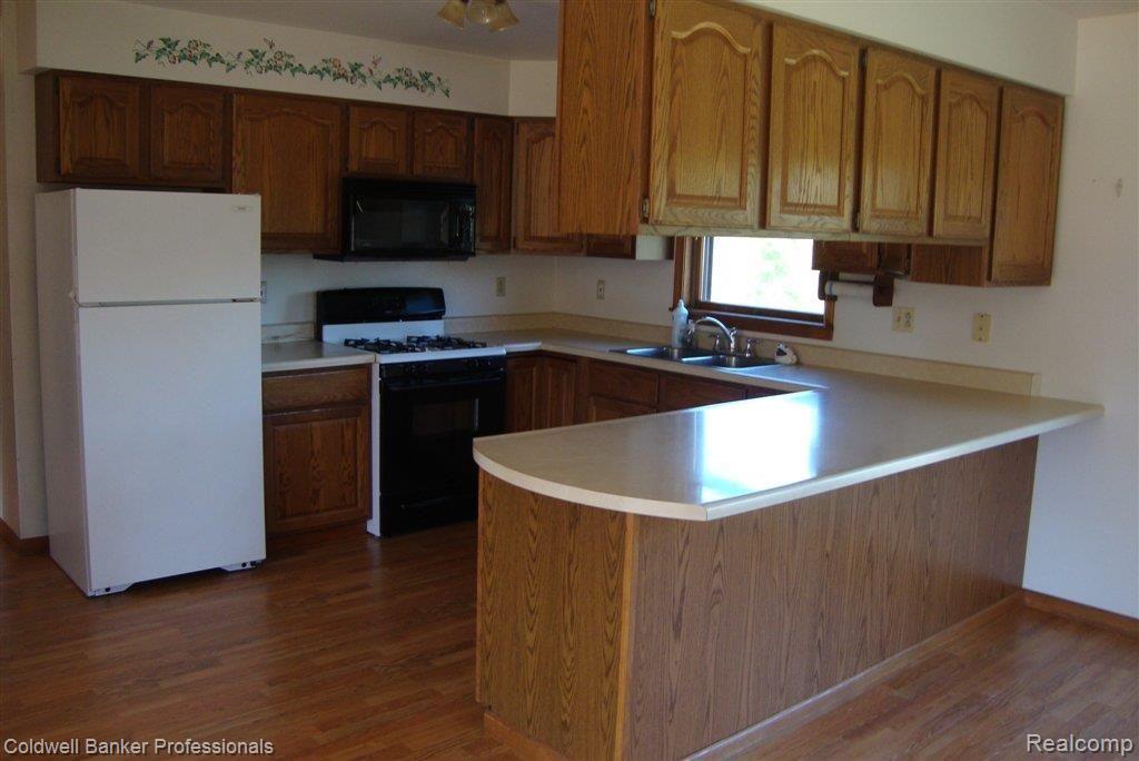4949 Old State Road North Branch, MI 48461 - Photo 8 of 14 Old State 015.JPG