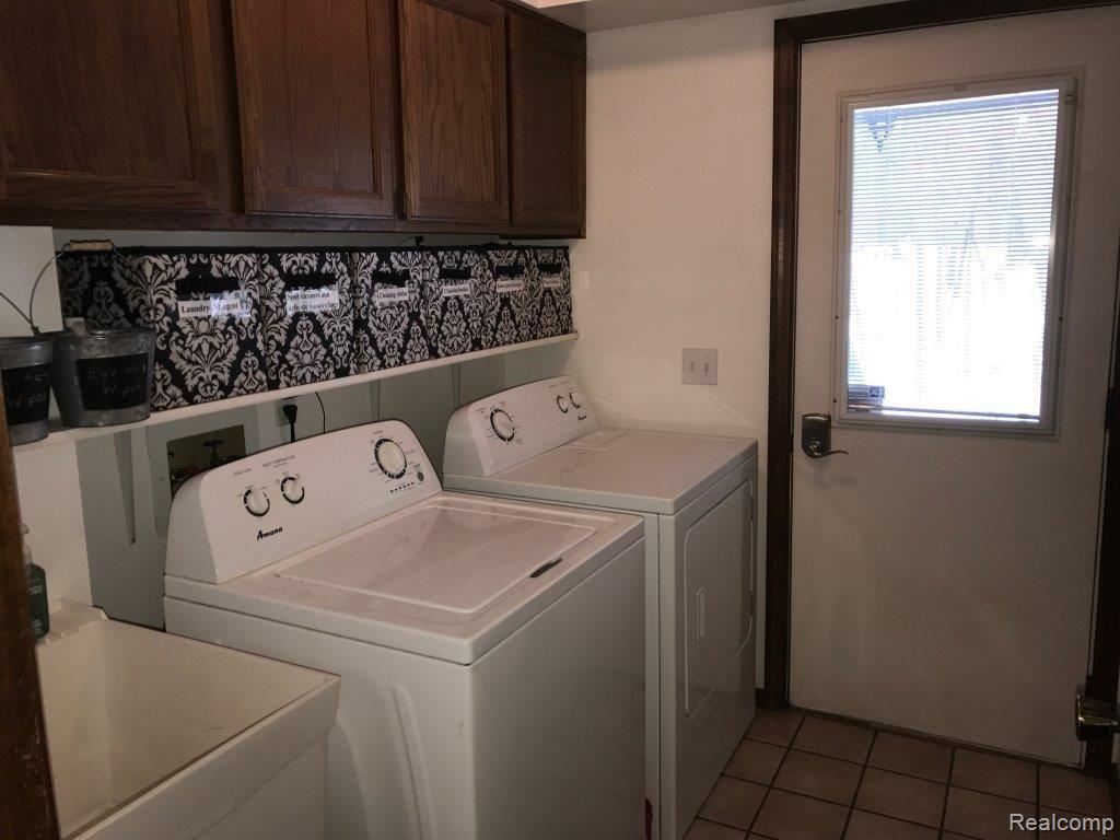 187 North Elm Grove Road Lapeer, MI 48446 - Photo 23 of 41 8E9B23DB-202E-48DE-80DB-E93EAAFF8931.JPG