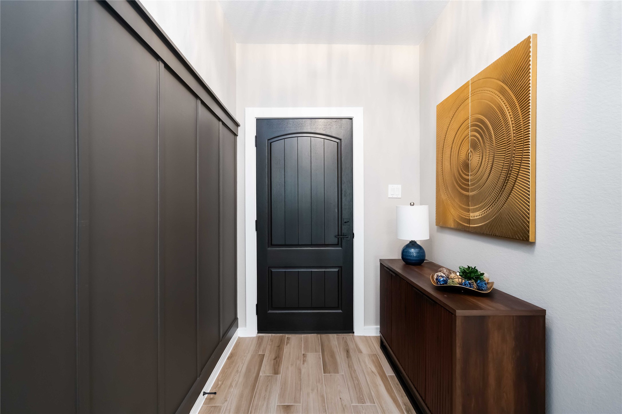 8414 Bay Rdg Circle Baytown, TX 77523 - Photo 3 of 35 a view of front door