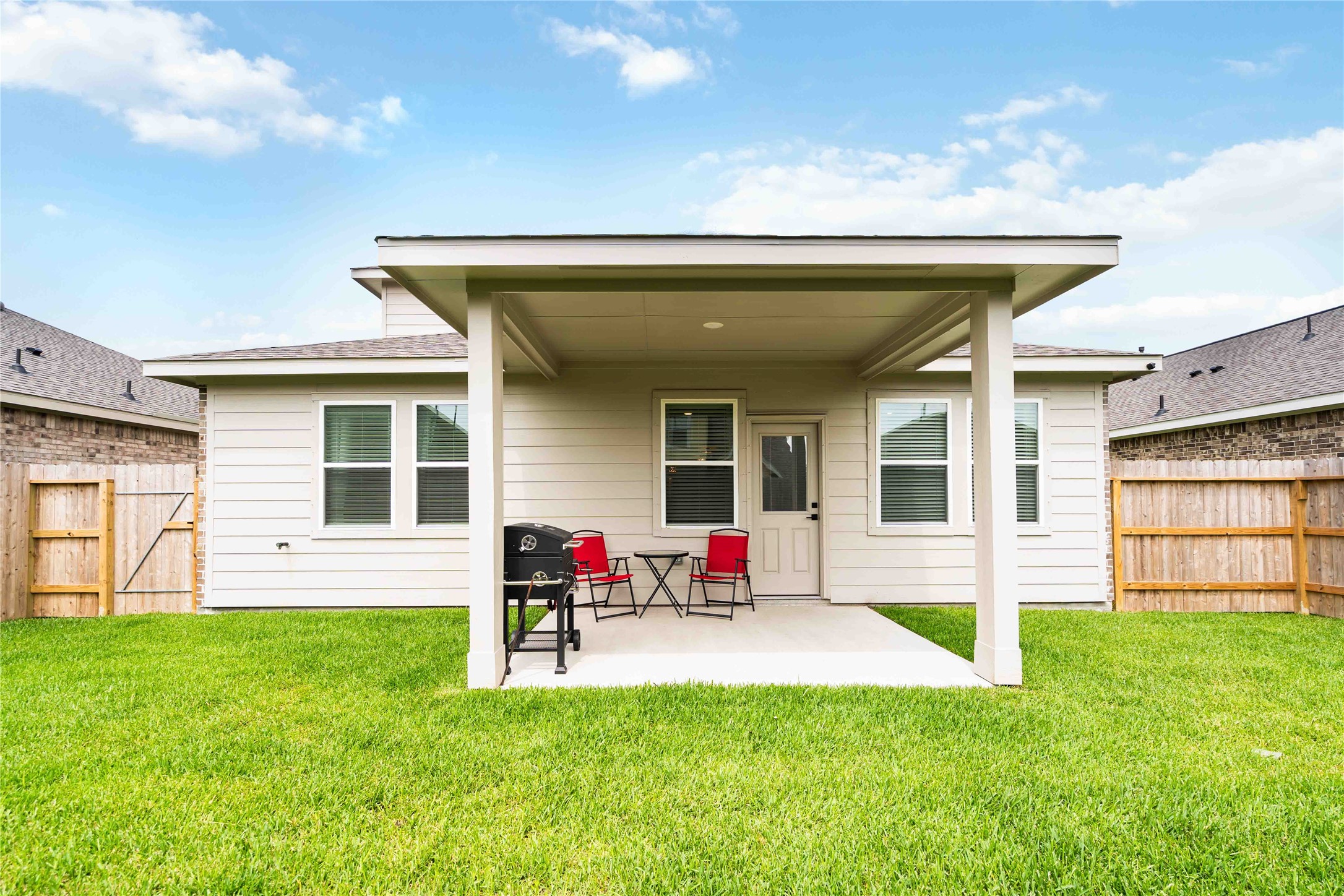 8414 Bay Rdg Circle Baytown, TX 77523 - Photo 33 of 35 a front view of house with yard