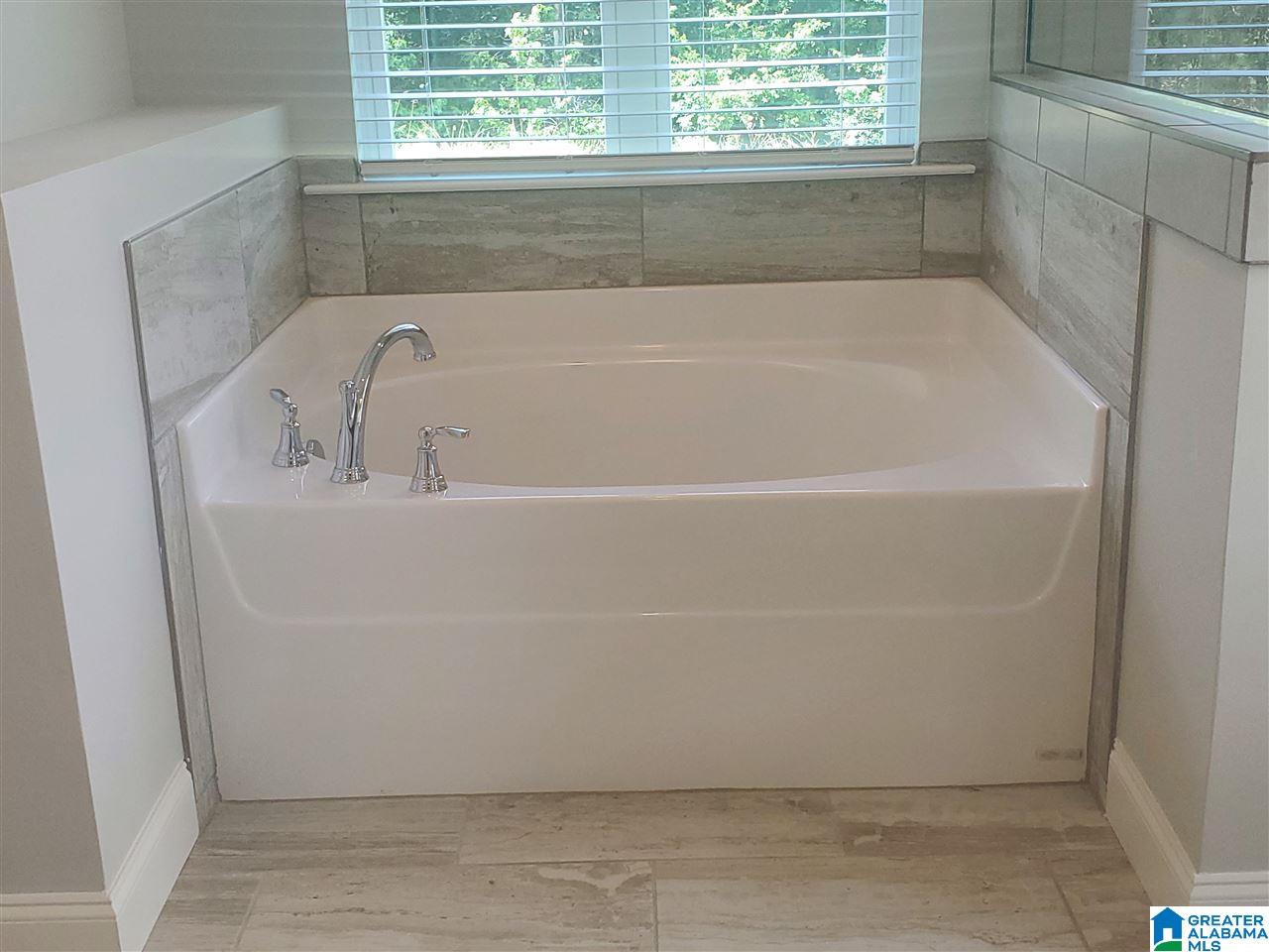 8024 Madison Avenue Helena, AL 35080 - Photo 18 of 36