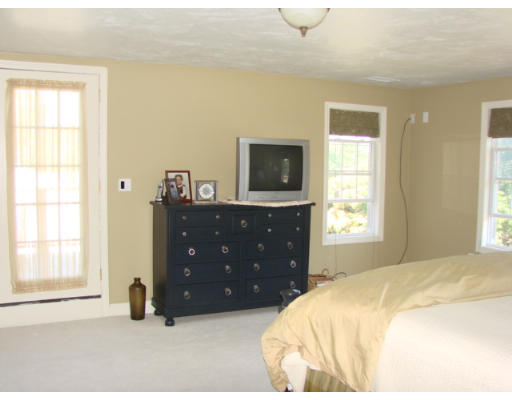 115 Lepes Road Tiverton, RI 02878 - Photo 8 of 13