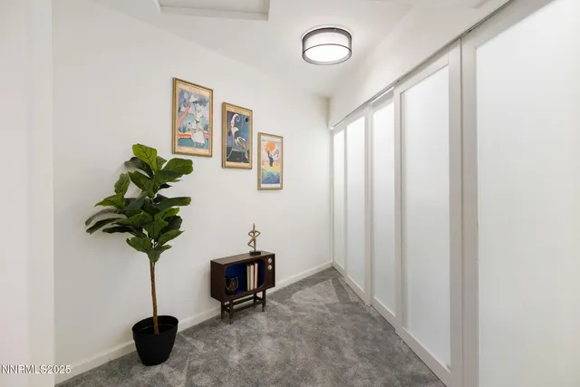 a view of a flower in a room