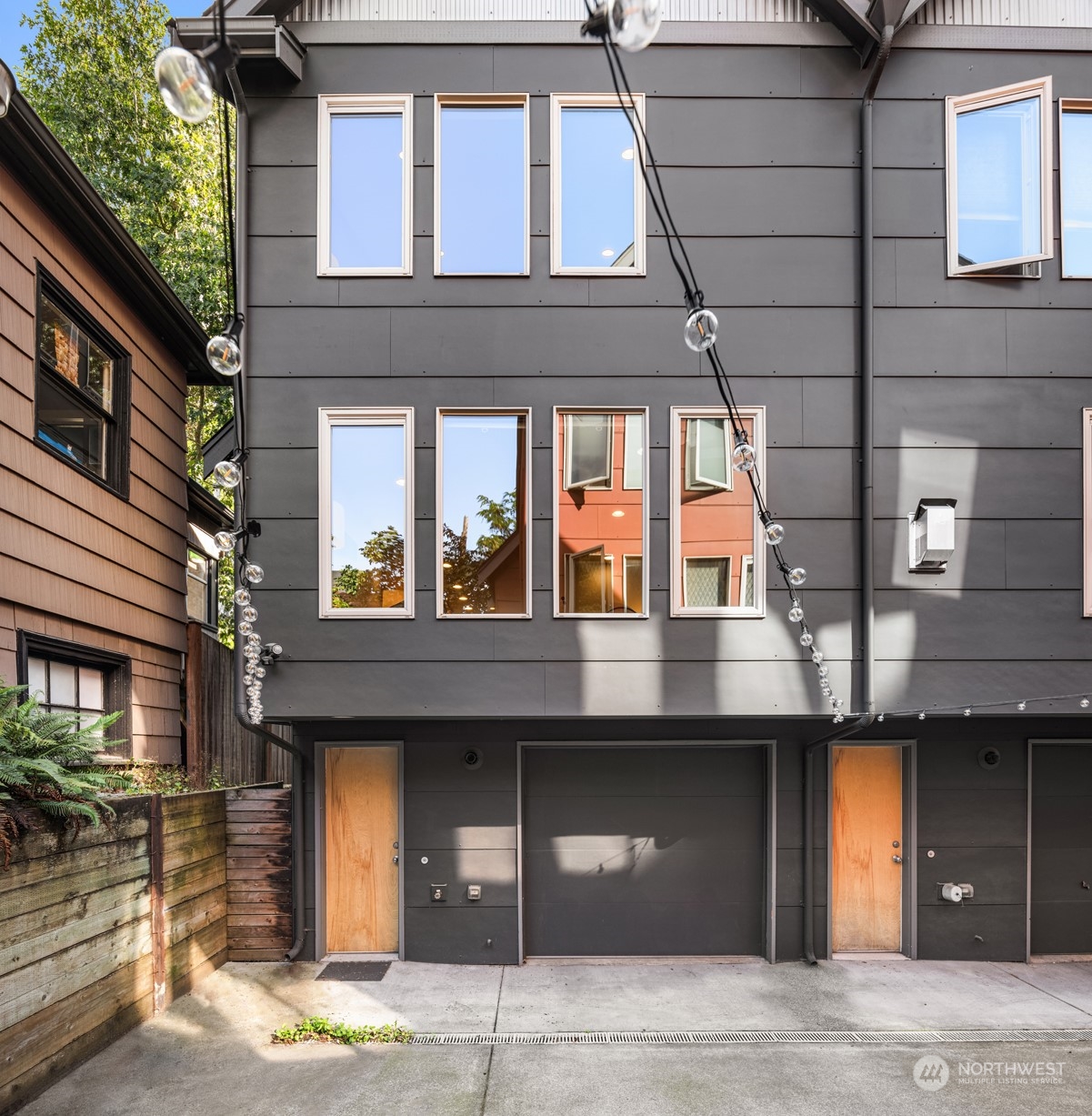 2126 South State Street Seattle, WA 98144 - Photo 17 of 19 Gallery Image 17