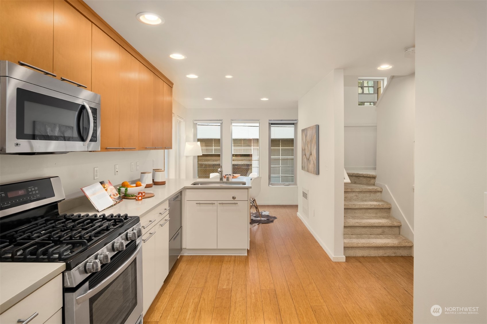 2126 South State Street Seattle, WA 98144 - Photo 6 of 19 Gallery Image 6