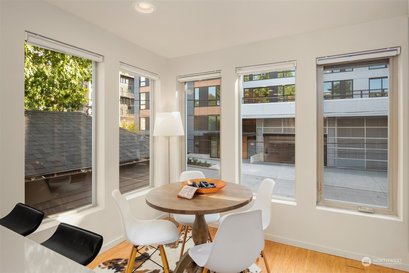 2126 South State Street Seattle, WA 98144 - Photo 7 of 19 Gallery Image 7