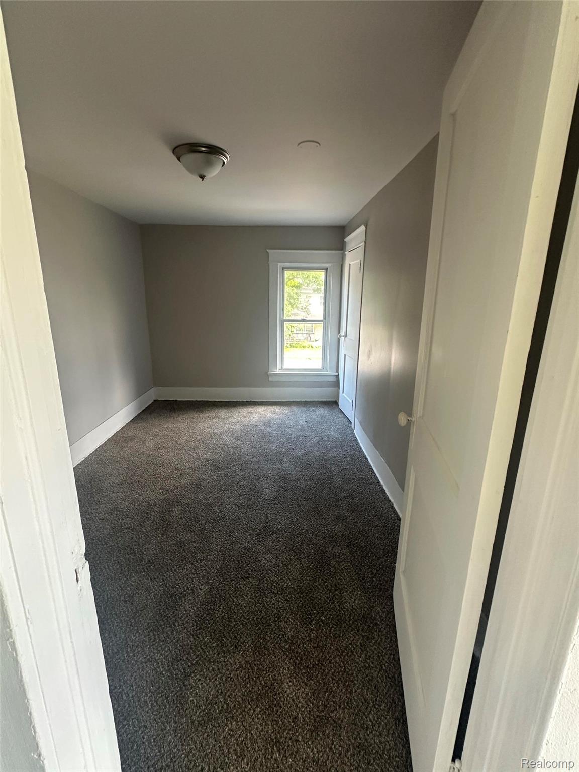 826 East Mt Morris Road Mount Morris, MI 48458 - Photo 34 of 47 034_beyc6a32d911a640a.jpg