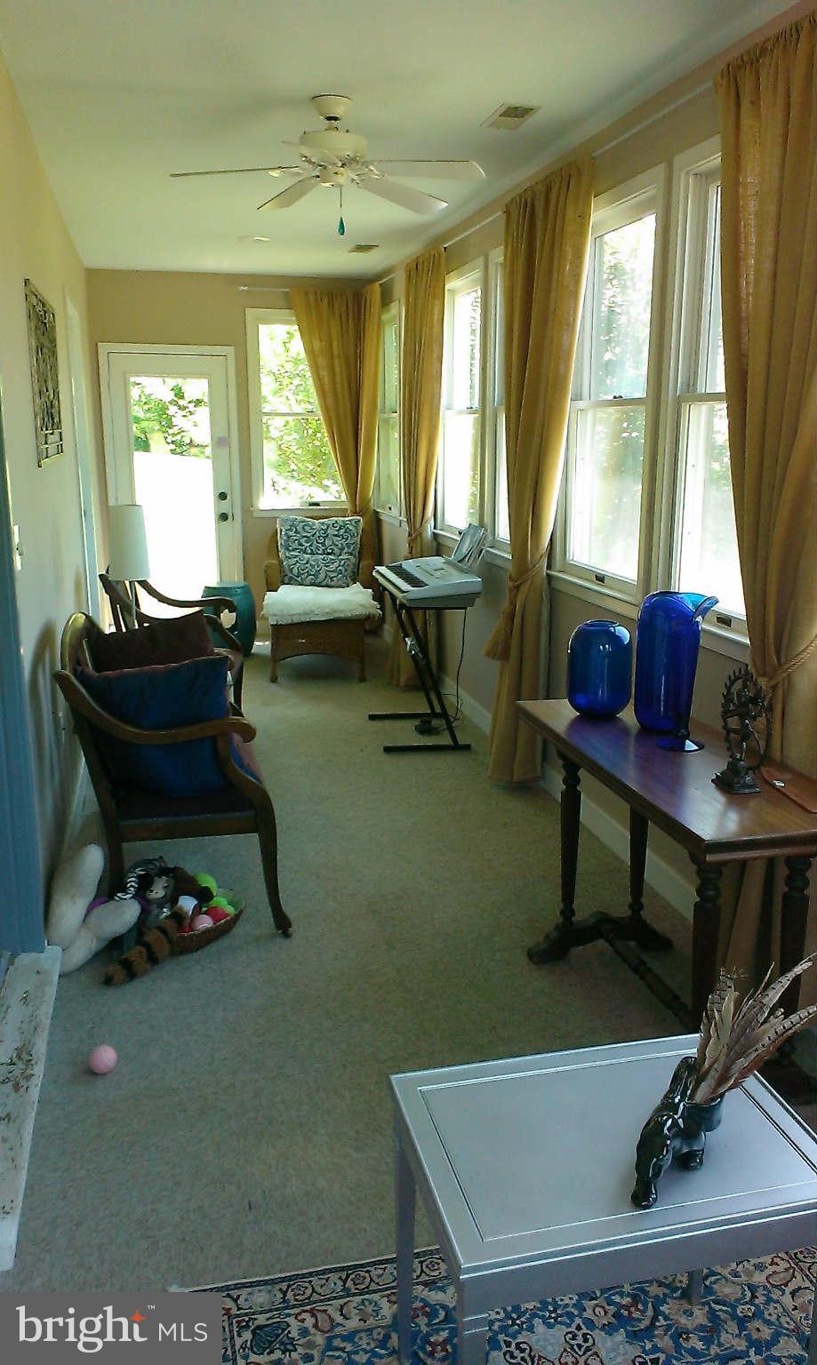 5679 Wilson Road Marshall, VA 20115 - Photo 5 of 18 Sunroom