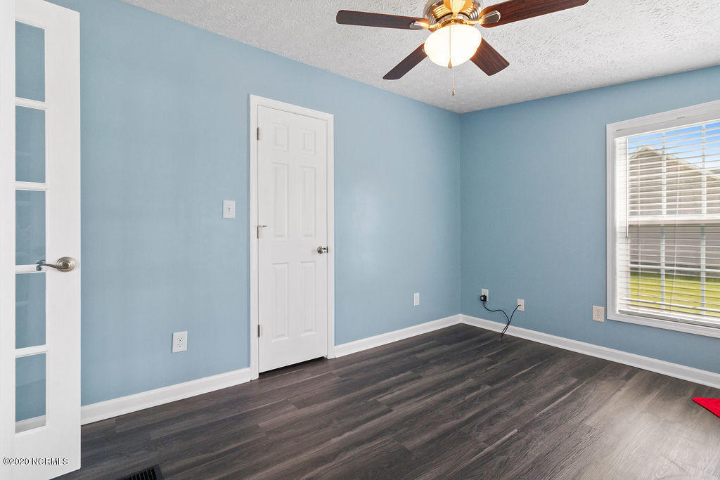 1340 Nine Foot Road Newport, NC 28570 - Photo 17 of 25 Bedroom 2