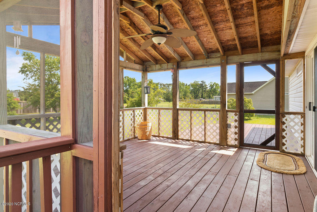 1340 Nine Foot Road Newport, NC 28570 - Photo 21 of 25 Screened in Porch