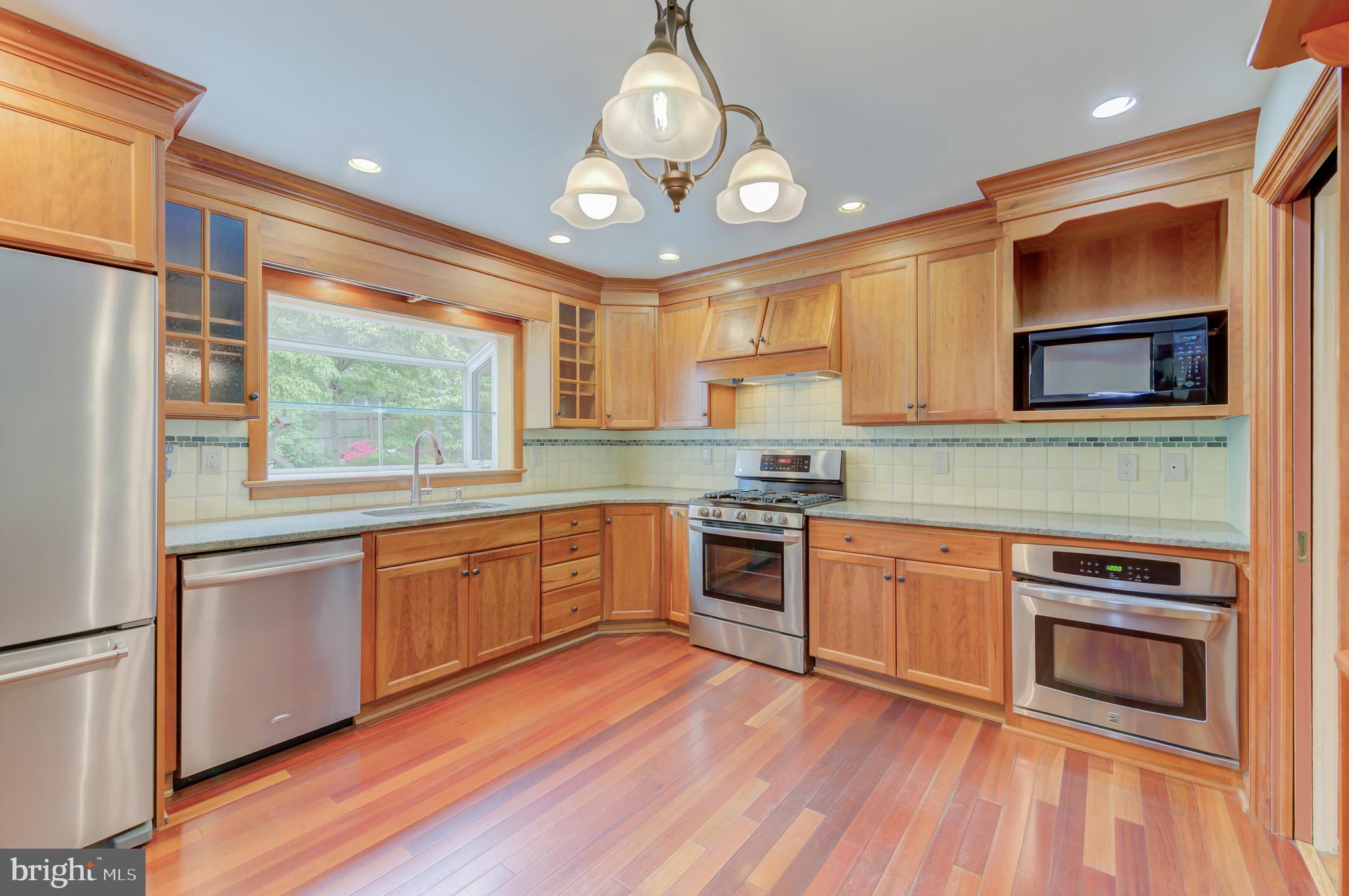 19 Farm Road Ewing, NJ 08638 - Photo 13 of 65 Gallery Image 13