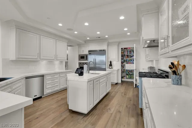 $1,999,987 | 9101 Alta Drive, Unit 204, Las Vegas, NV 89145