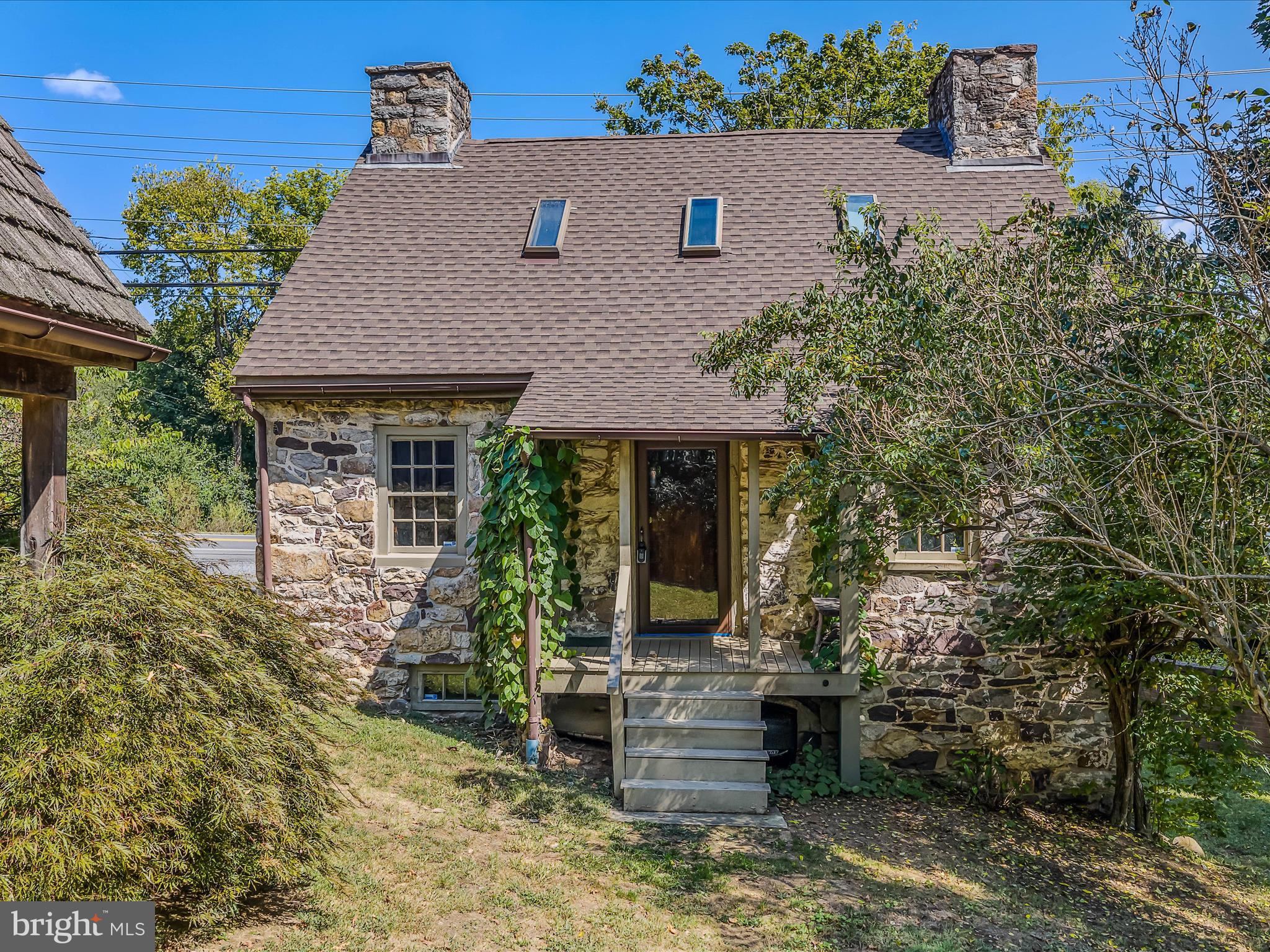 1646 Gerrardstown Road Gerrardstown, WV 25420 - Photo 25 of 37 front view of house with a tree