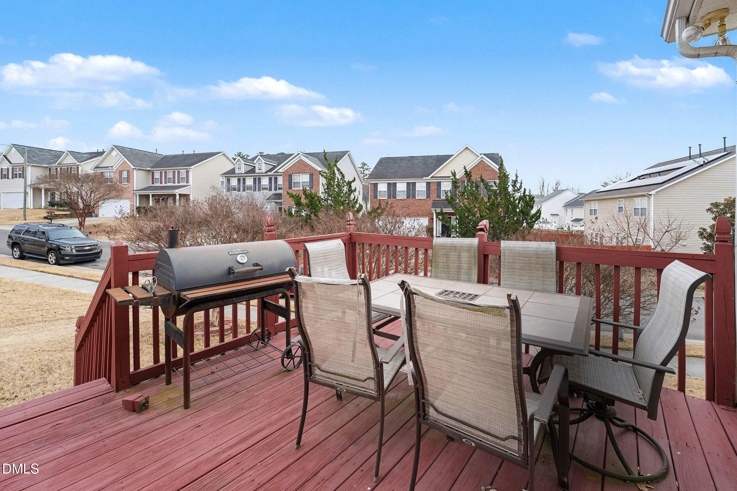 504 Thistlegate Trail Raleigh, NC 27610 - Photo 35 of 38 035_jam05127_31