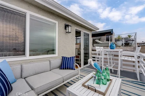 $2,850,000 | 320 31st Street, Manhattan Beach, CA 90266