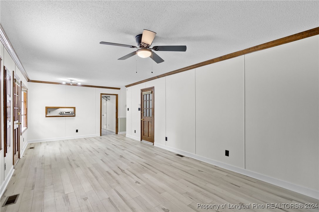 1833 Dunn Road Fayetteville, NC 28312 - Photo 14 of 38 Gallery Image 14