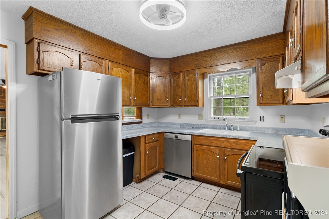 1833 Dunn Road Fayetteville, NC 28312 - Photo 16 of 38 Gallery Image 16