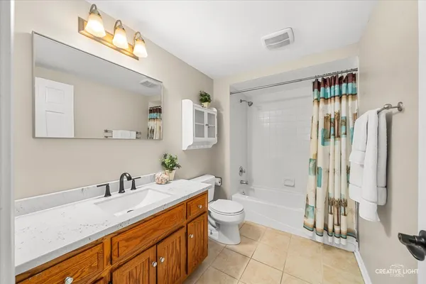 $825,000 | 292 Winding Creek Drive, Naperville, IL 60565