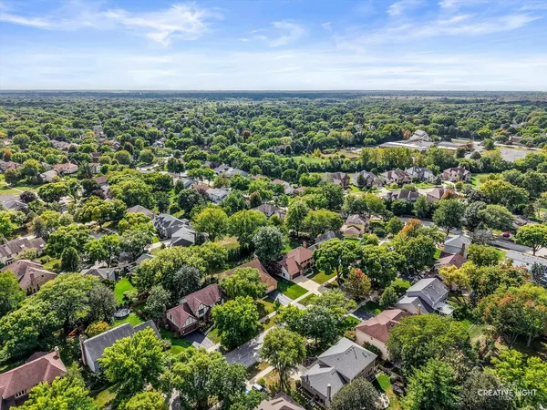 $825,000 | 292 Winding Creek Drive, Naperville, IL 60565