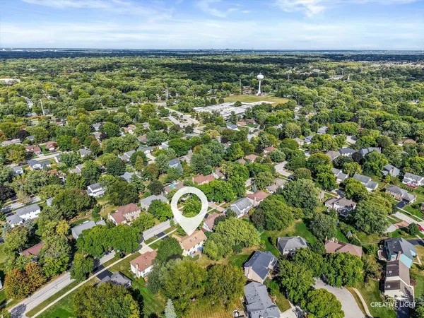 $825,000 | 292 Winding Creek Drive, Naperville, IL 60565