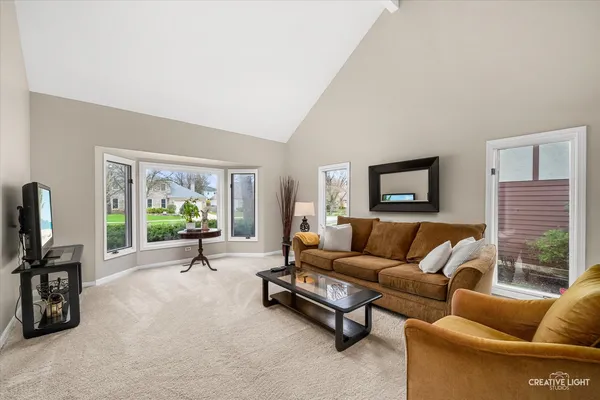 $825,000 | 292 Winding Creek Drive, Naperville, IL 60565