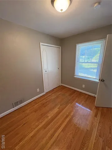 $209,900 | 3217 Krem Avenue, St. Ann, MO 63074