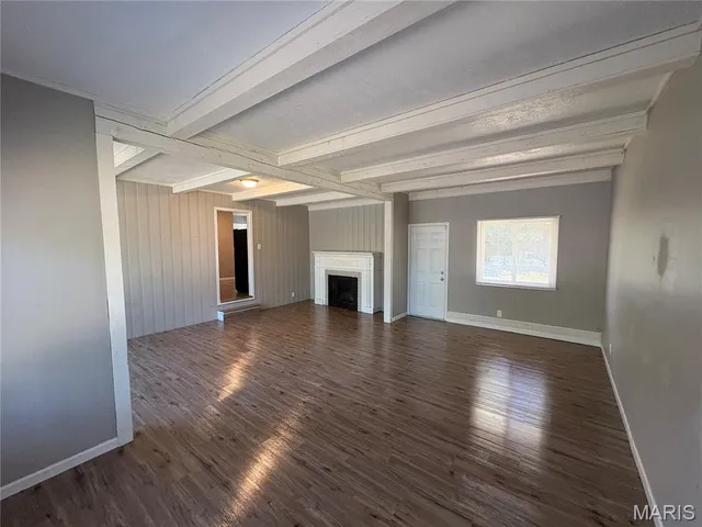 $209,900 | 3217 Krem Avenue, St. Ann, MO 63074