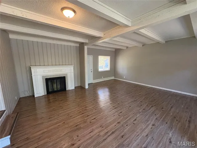 $209,900 | 3217 Krem Avenue, St. Ann, MO 63074