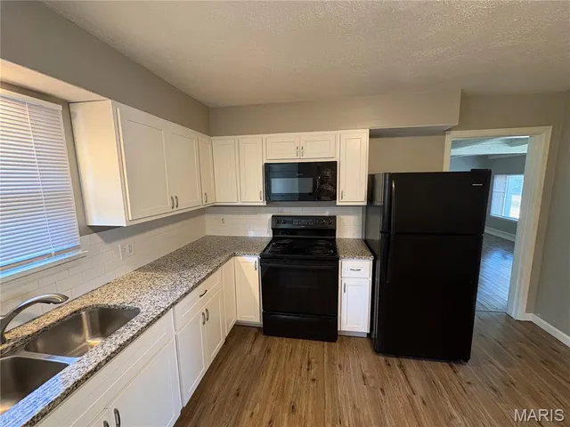 $209,900 | 3217 Krem Avenue, St. Ann, MO 63074