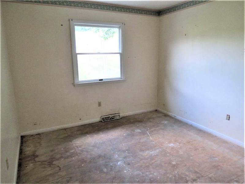 200 Stoney Point Road Uniontown, PA 15401 - Photo 8 of 11