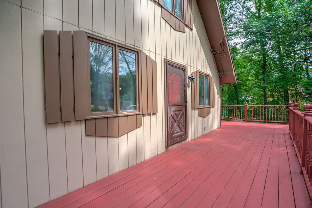 432 Chestnut Hill Road Millville, MA 01529 - Photo 2 of 16 Gallery Image 2
