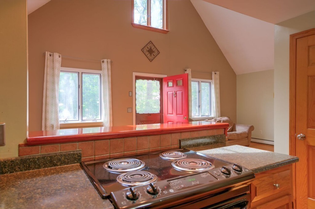 432 Chestnut Hill Road Millville, MA 01529 - Photo 7 of 16 Gallery Image 7