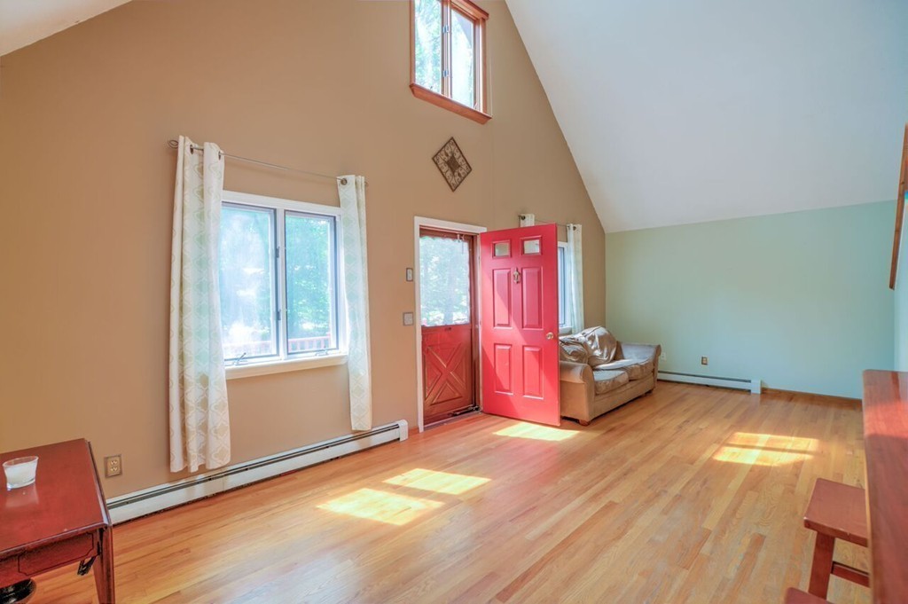 432 Chestnut Hill Road Millville, MA 01529 - Photo 8 of 16 Gallery Image 8