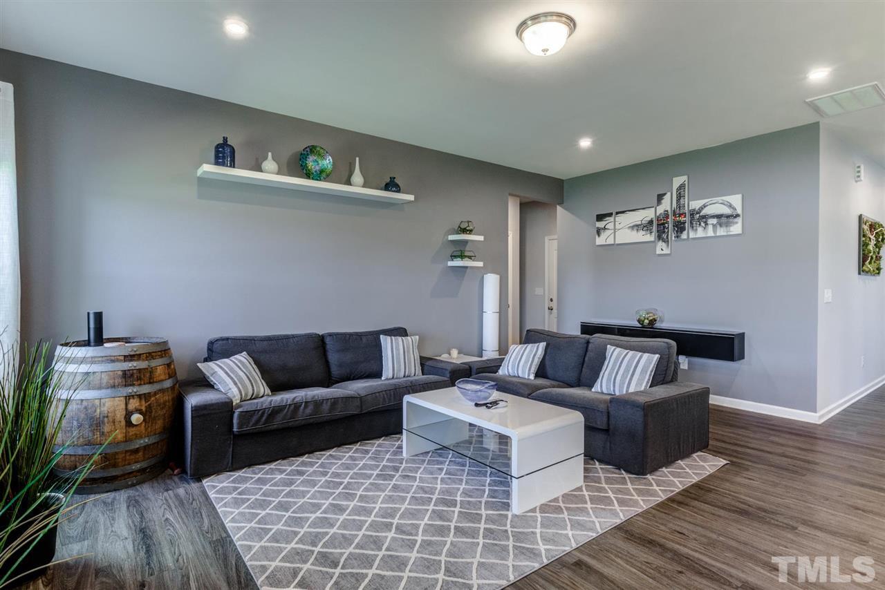 918 Lippincott Road Durham, NC 27703 - Photo 5 of 30 Gallery Image 5