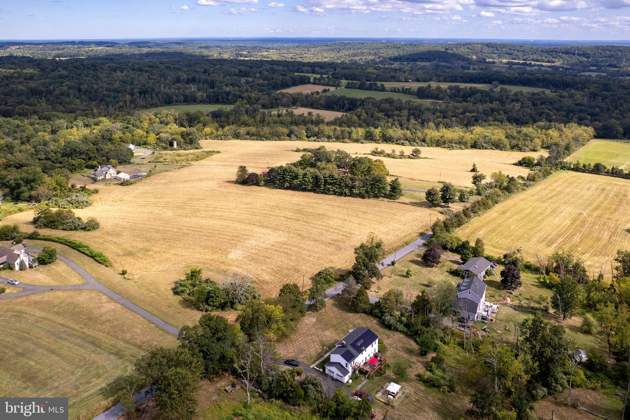 14 Hunter Road Lambertville, NJ 08530 - Photo 4 of 41