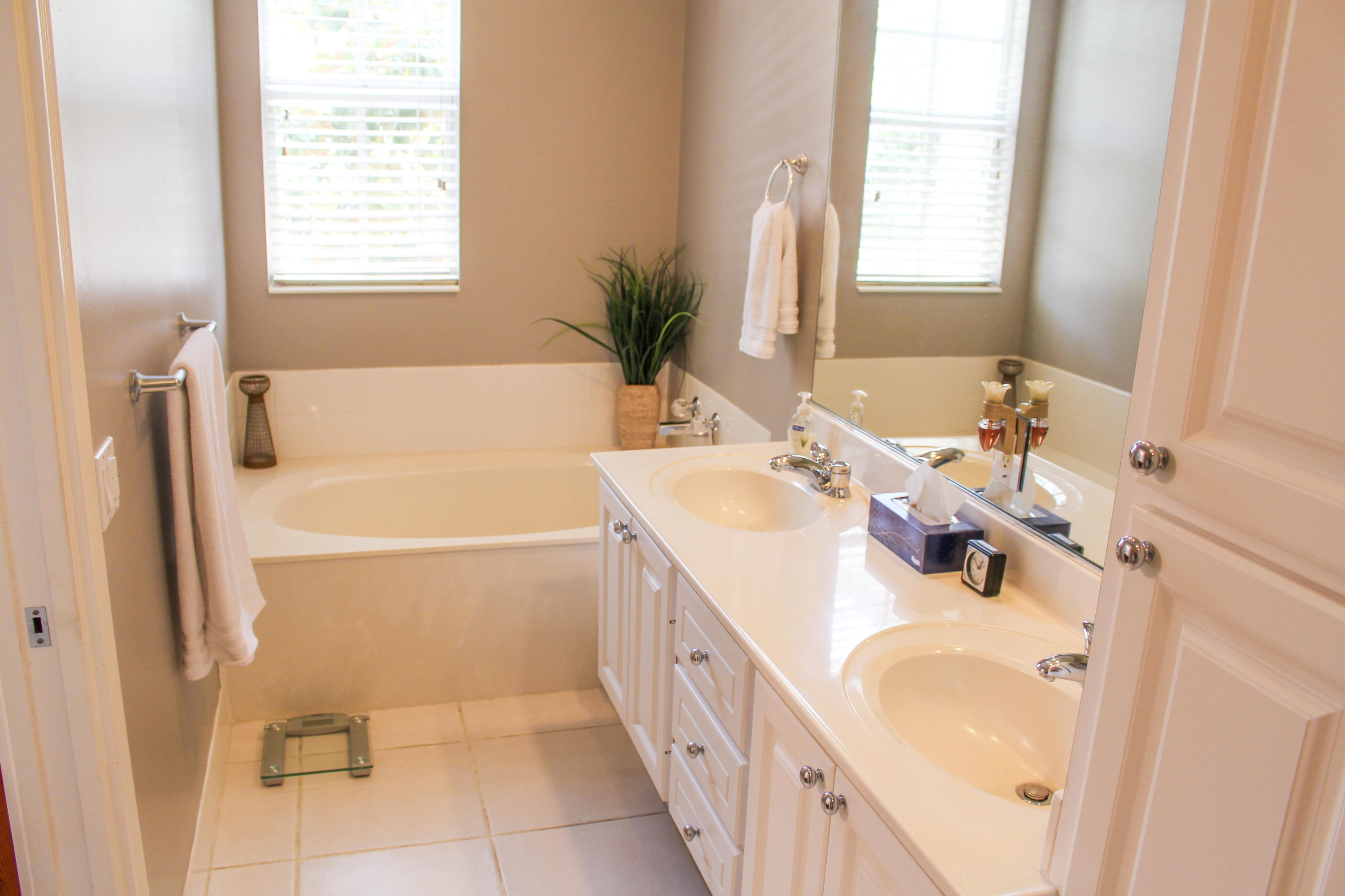 1927 Frederick Small Road Jupiter, FL 33458 - Photo 20 of 42 Abacoa Master Bathroom