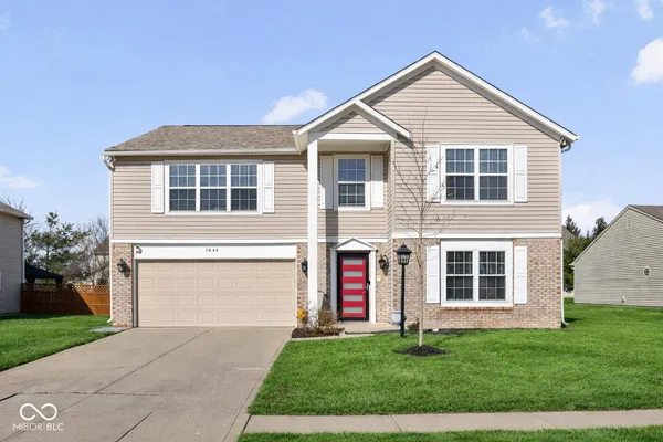 $385,000 | 1844 Creekside Drive, Brownsburg, IN 46112