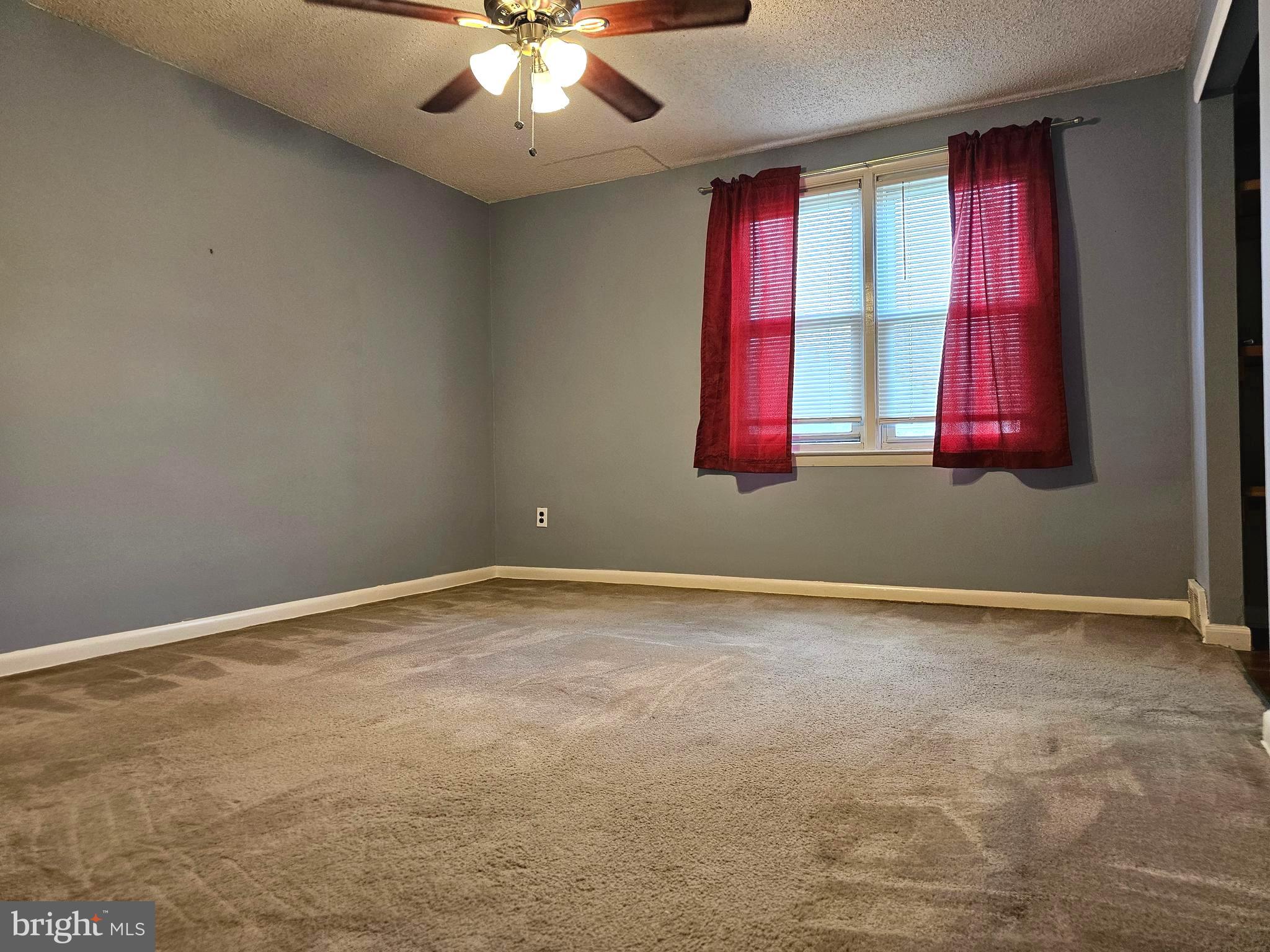 950 Grant Road Folcroft, PA 19032 - Photo 24 of 40 Bedroom-1