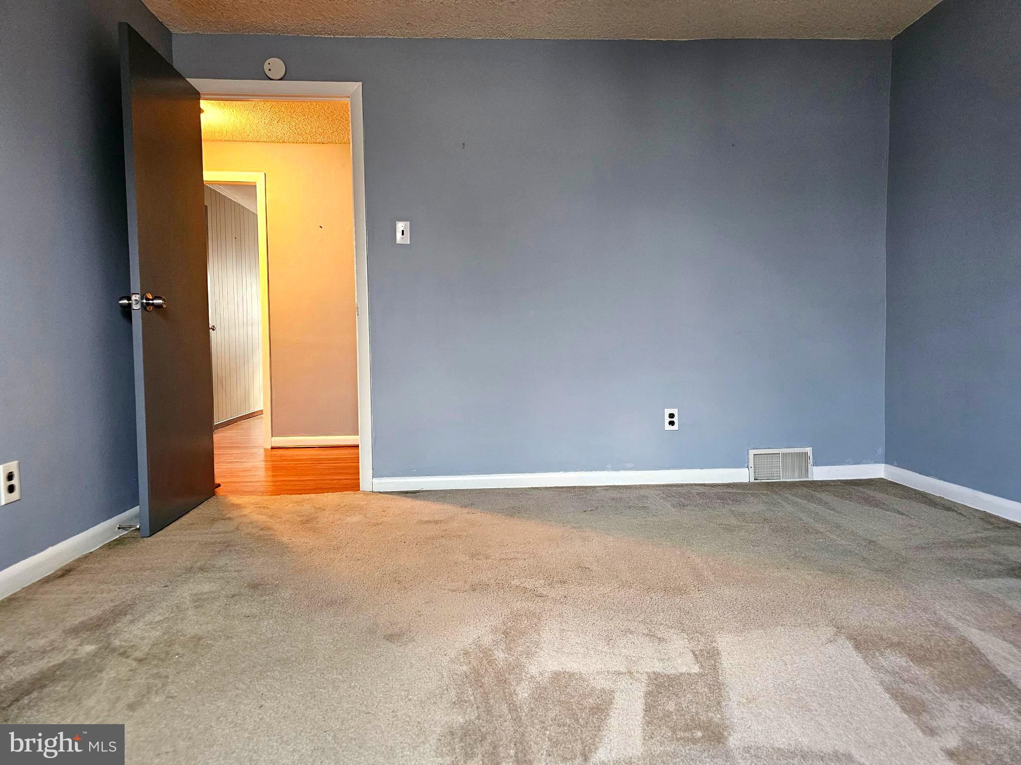 950 Grant Road Folcroft, PA 19032 - Photo 26 of 40 Bedroom-1