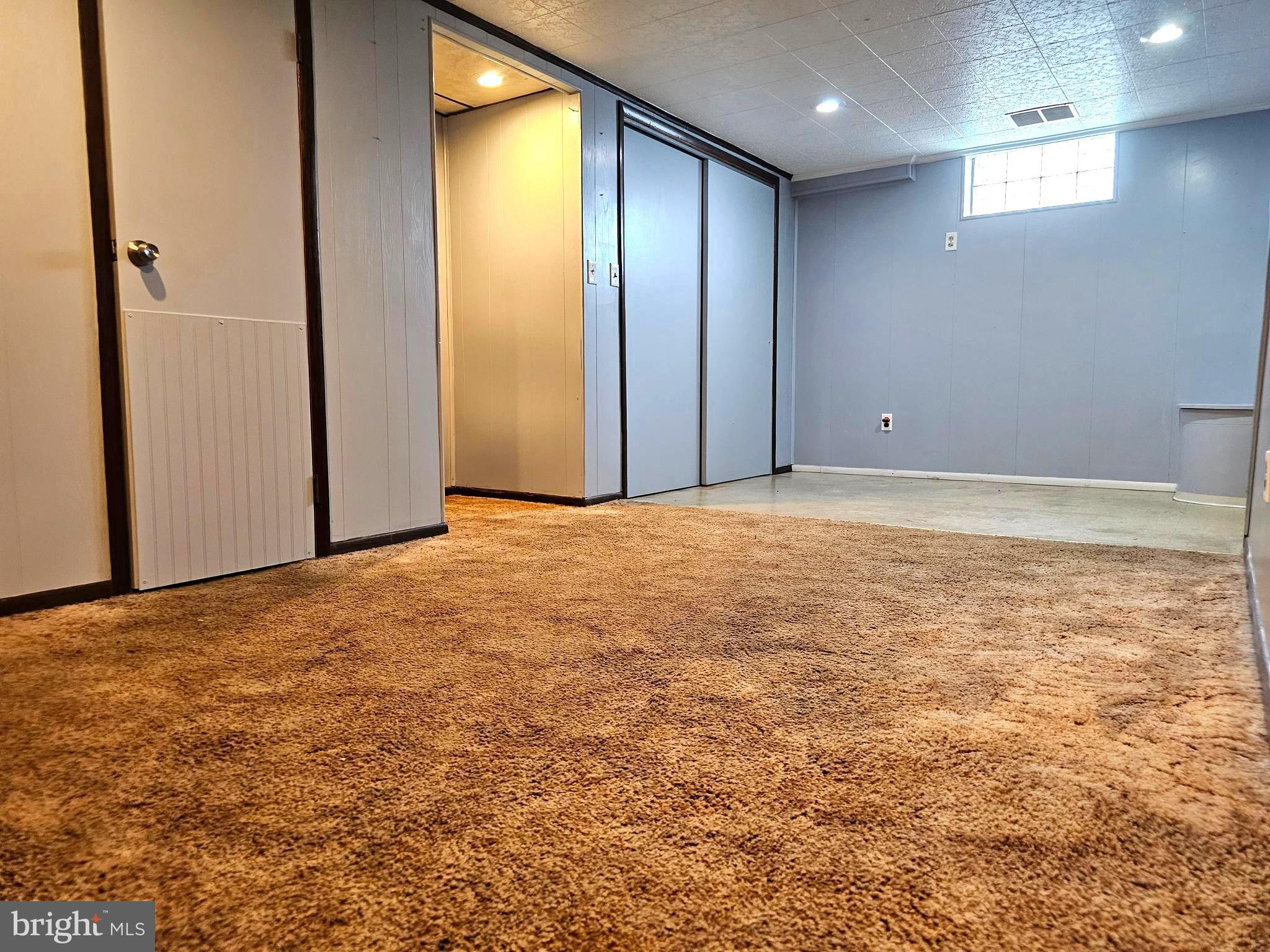 950 Grant Road Folcroft, PA 19032 - Photo 35 of 40 Finished Basement