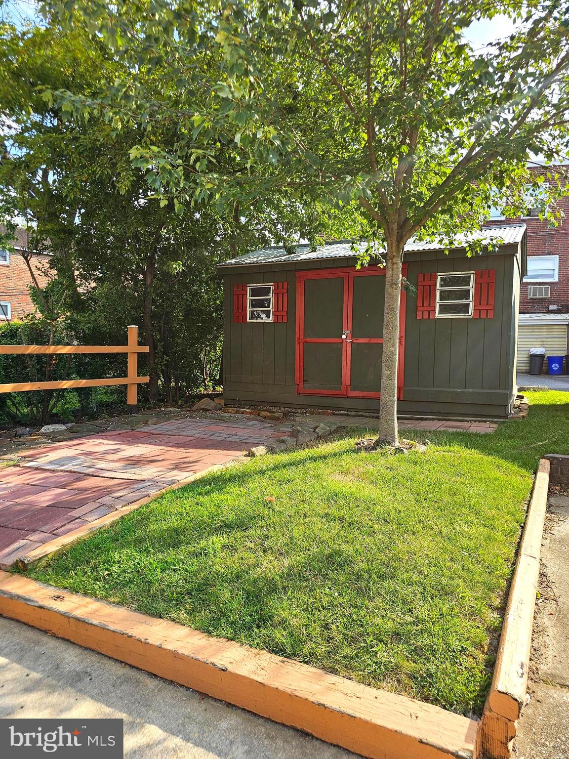 950 Grant Road Folcroft, PA 19032 - Photo 10 of 40 large shed