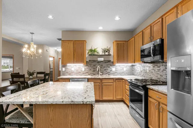 $299,900 | 19764 Canary Path, Farmington, MN 55024