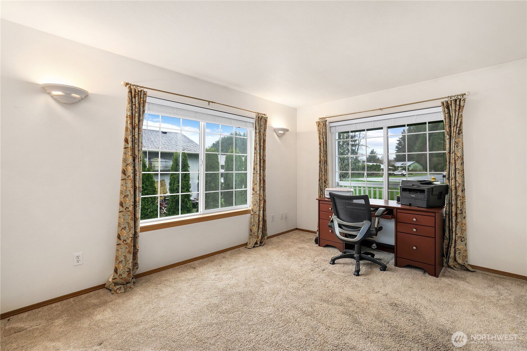 10109 Meadowside Lane Southwest Rochester, WA 98579 - Photo 7 of 32 Gallery Image 7