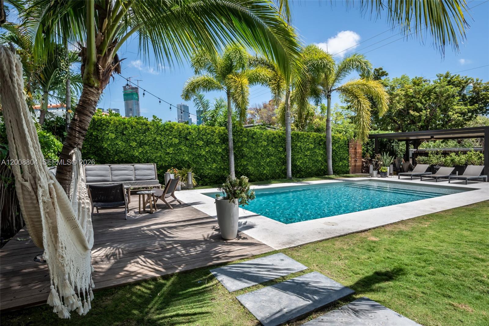 115 Southwest 23rd Road Miami, FL 33129 - Photo 41 of 46