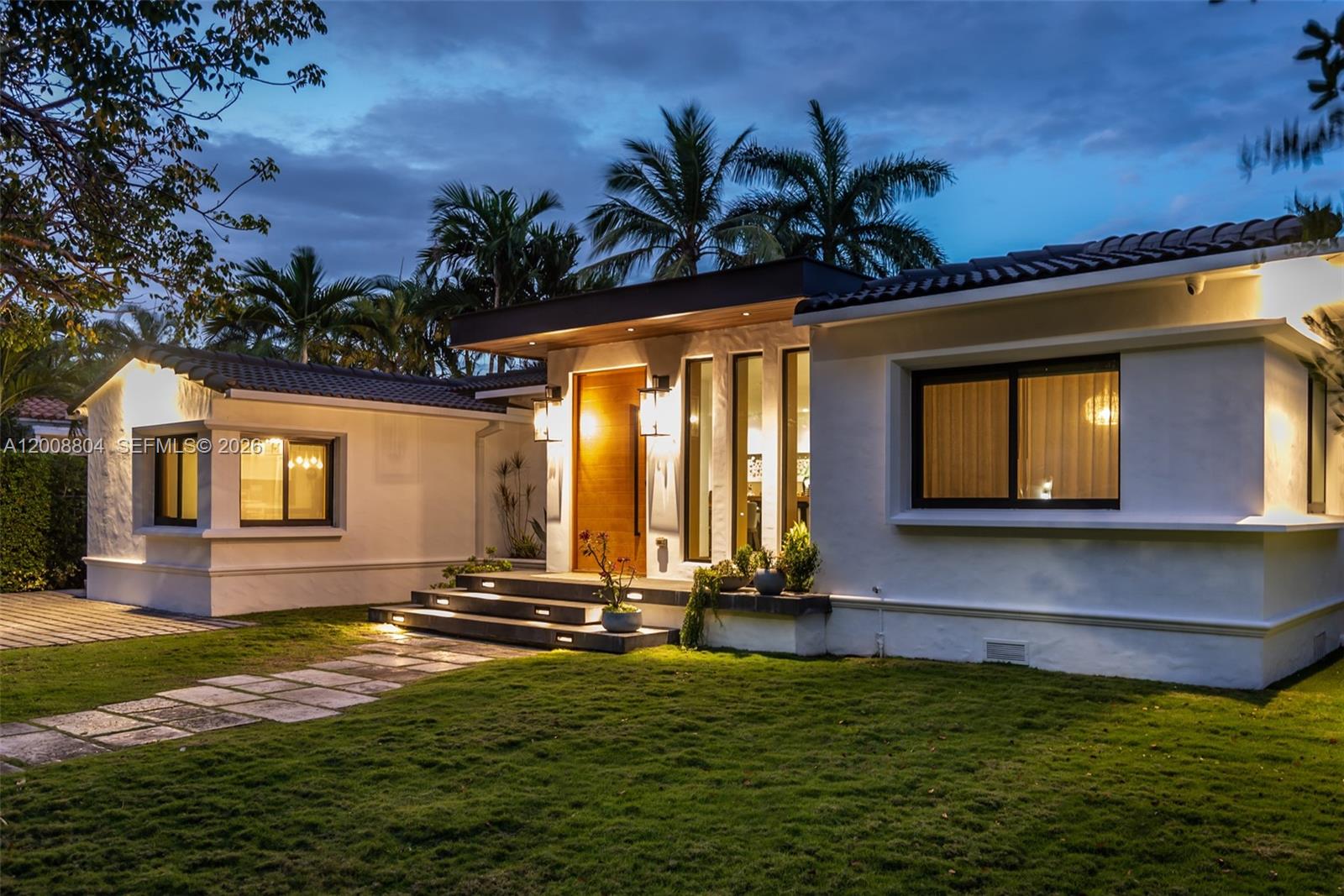 115 Southwest 23rd Road Miami, FL 33129 - Photo 5 of 46