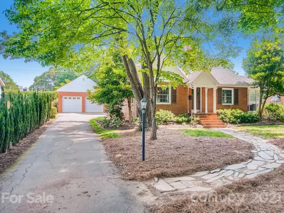 309 Marsh Road Charlotte, NC 28209 - Photo 2 of 23 Gallery Image 2