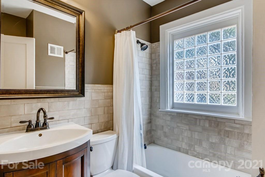309 Marsh Road Charlotte, NC 28209 - Photo 13 of 23 Gallery Image 13