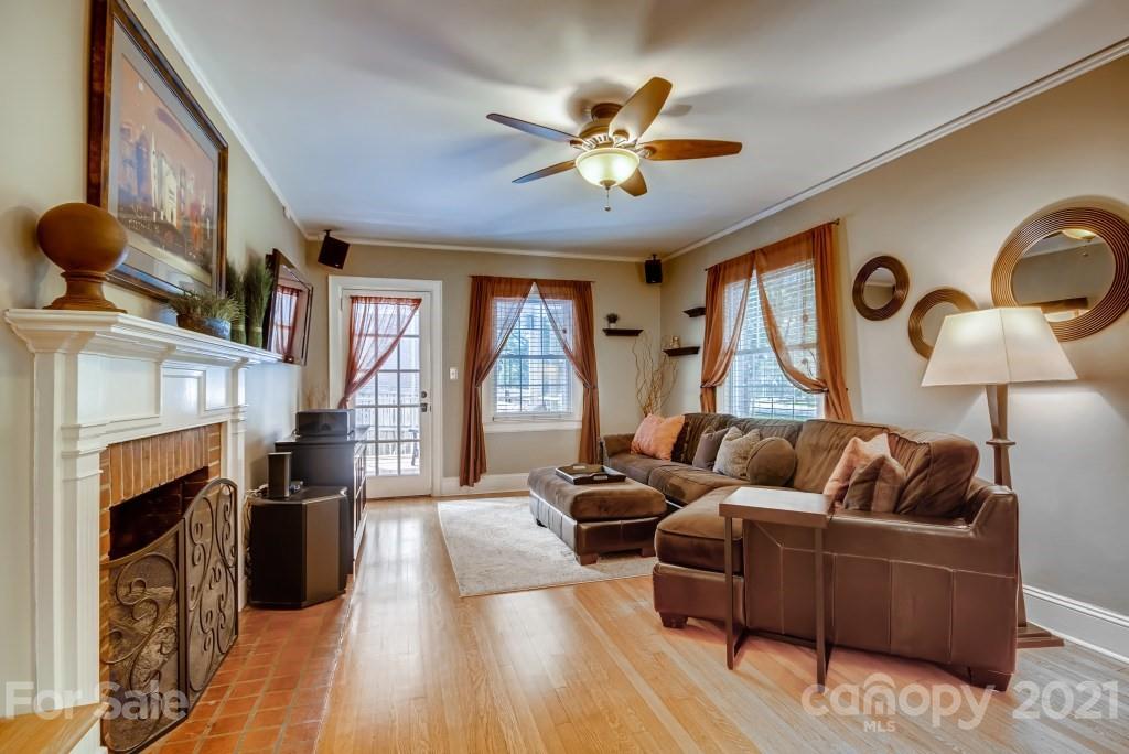 309 Marsh Road Charlotte, NC 28209 - Photo 5 of 23 Gallery Image 5